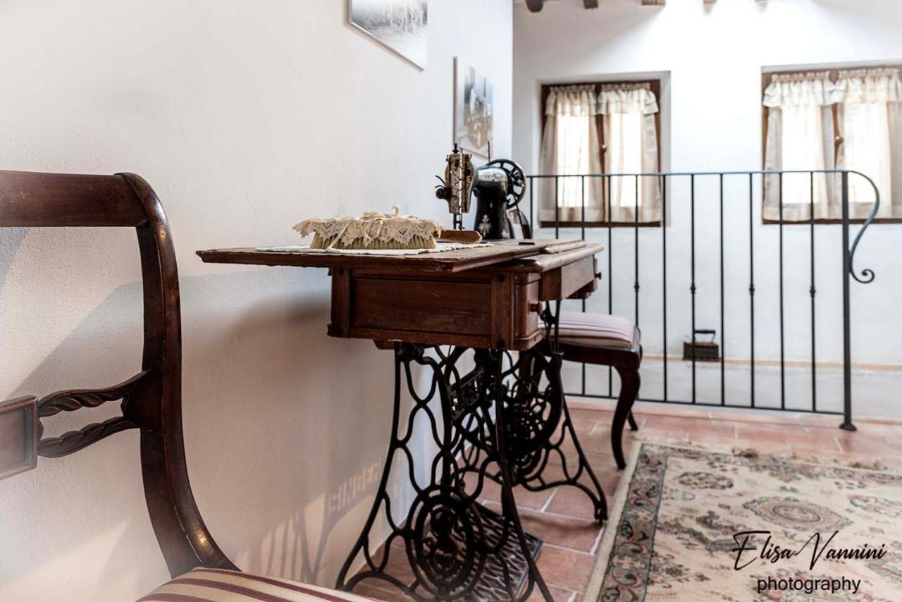 הוילה Terricciola A Casa Di Titta מראה חיצוני תמונה